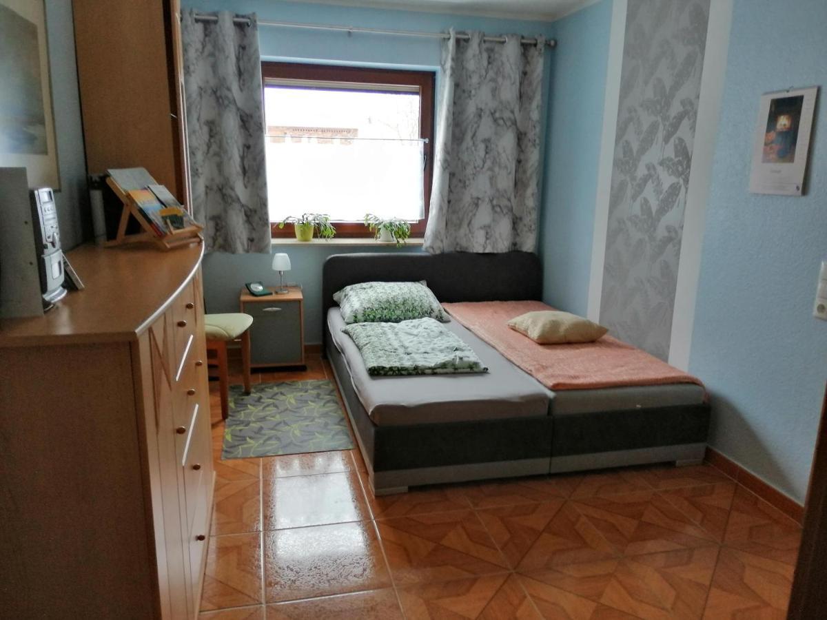 Apartamento Ruhe Und Bequemlichkeit Frauendorf  Exterior foto