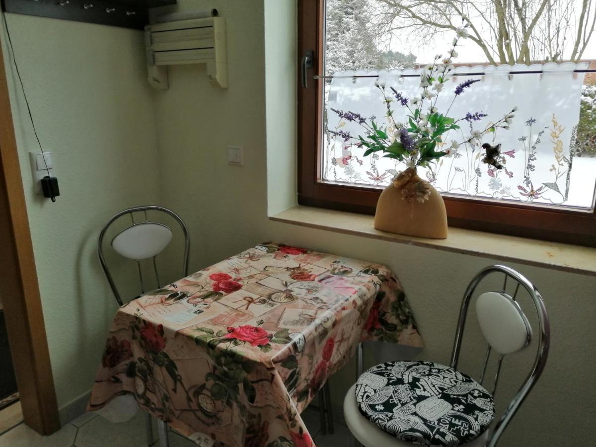 Apartamento Ruhe Und Bequemlichkeit Frauendorf  Exterior foto