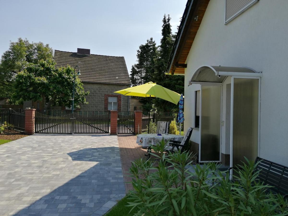 Apartamento Ruhe Und Bequemlichkeit Frauendorf  Exterior foto